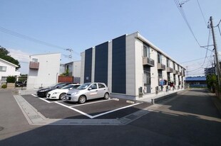 レオネクスト新町の物件外観写真